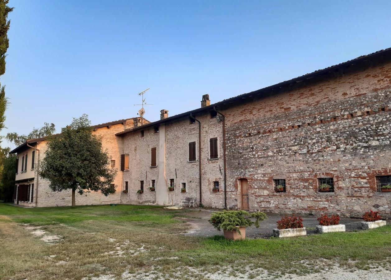 B&B Santa Cristina Montichiari Bagian luar foto